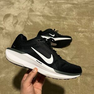 Nike Black and White Running Shoes